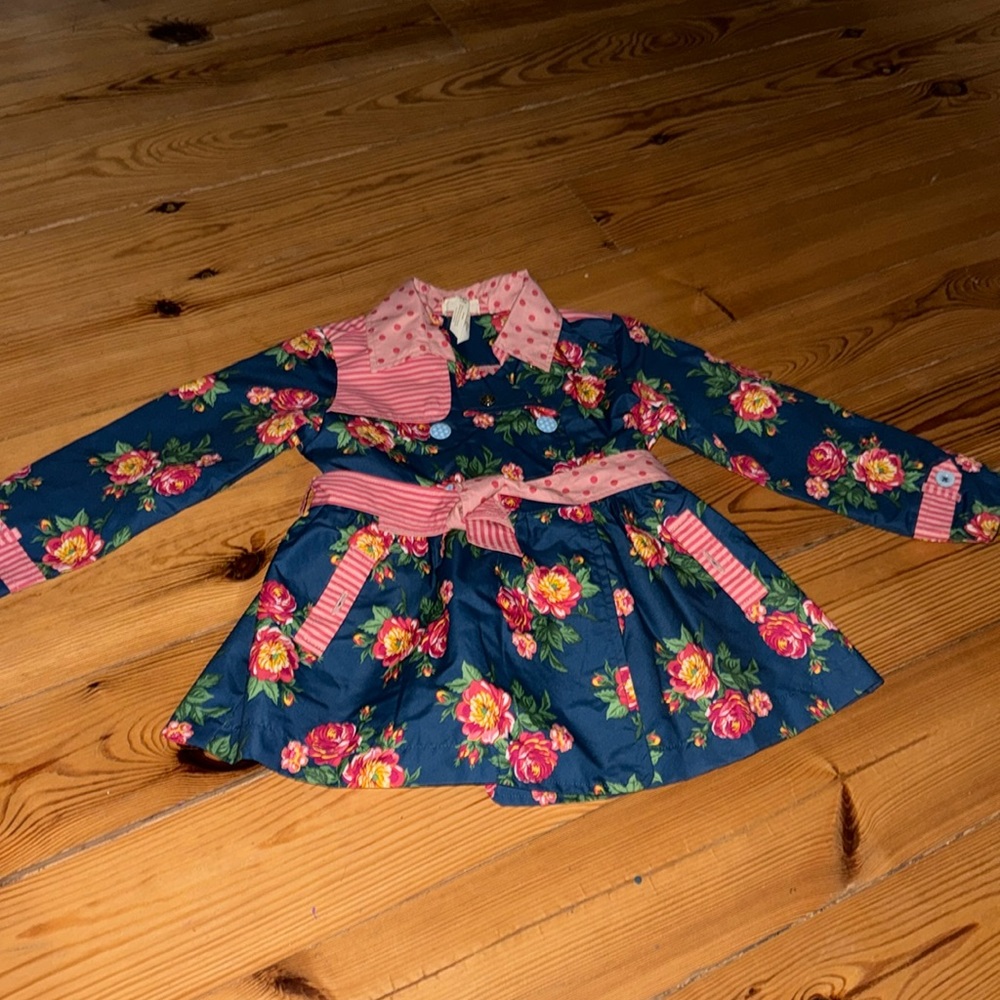 Matilda Jane rain coat size4t